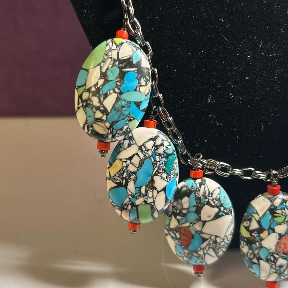 Turquoise Necklace - Picture 4 of 7